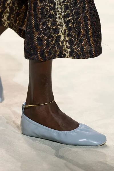 Look 54